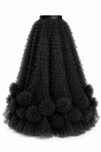 Carica l'immagine nel visualizzatore di Gallery, Roses Skirt black