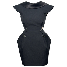 Load image into Gallery viewer, Black Sabrina sculpted dress