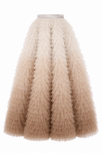 Carica l'immagine nel visualizzatore di Gallery, Beige gradient tulle skirt