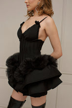 Görseli Galeri görüntüleyiciye yükleyin, Black Roses Dress - Sale
