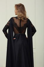 Görseli Galeri görüntüleyiciye yükleyin, Georgina Taffeta Gown