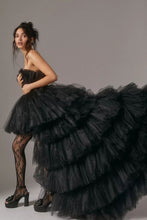 Загрузить изображение в средство просмотра галереи, Lola Strapless Tulle Tiered High-Low Gown