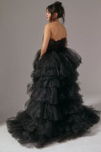 Загрузить изображение в средство просмотра галереи, Lola Strapless Tulle Tiered High-Low Gown