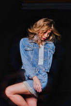 Görseli Galeri görüntüleyiciye yükleyin, Ruby Denim Embroidery Set