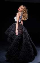 Carica l'immagine nel visualizzatore di Gallery, Aphrodite Tulle Skirt