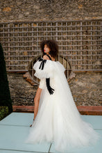 Görseli Galeri görüntüleyiciye yükleyin, Luna Wedding Gown