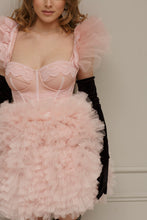 Görseli Galeri görüntüleyiciye yükleyin, Pink mini Princess Dress