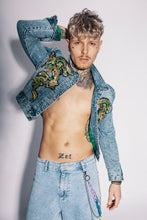 Загрузить изображение в средство просмотра галереи, Dragon Denim Jacket