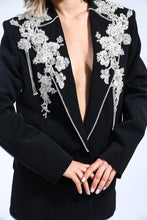 Carica l'immagine nel visualizzatore di Gallery, Couture Blazer