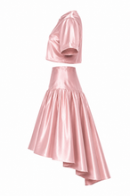 Загрузить изображение в средство просмотра галереи, Royal Taffeta Cropped Top &amp; High-Low Skirt Set
