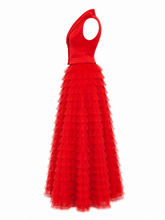 Load image into Gallery viewer, Red Tulle Skirt &amp; Sleeveless Blazer Set
