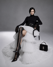 Görseli Galeri görüntüleyiciye yükleyin, Sculpted Tulle Couture Skirt
