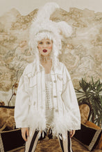 Carica l&#39;immagine nel visualizzatore di Gallery, Hollywood Couture Denim Jacket by Morphine Fashion
