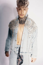 Carica l&#39;immagine nel visualizzatore di Gallery, His Couture Denim Jacket
